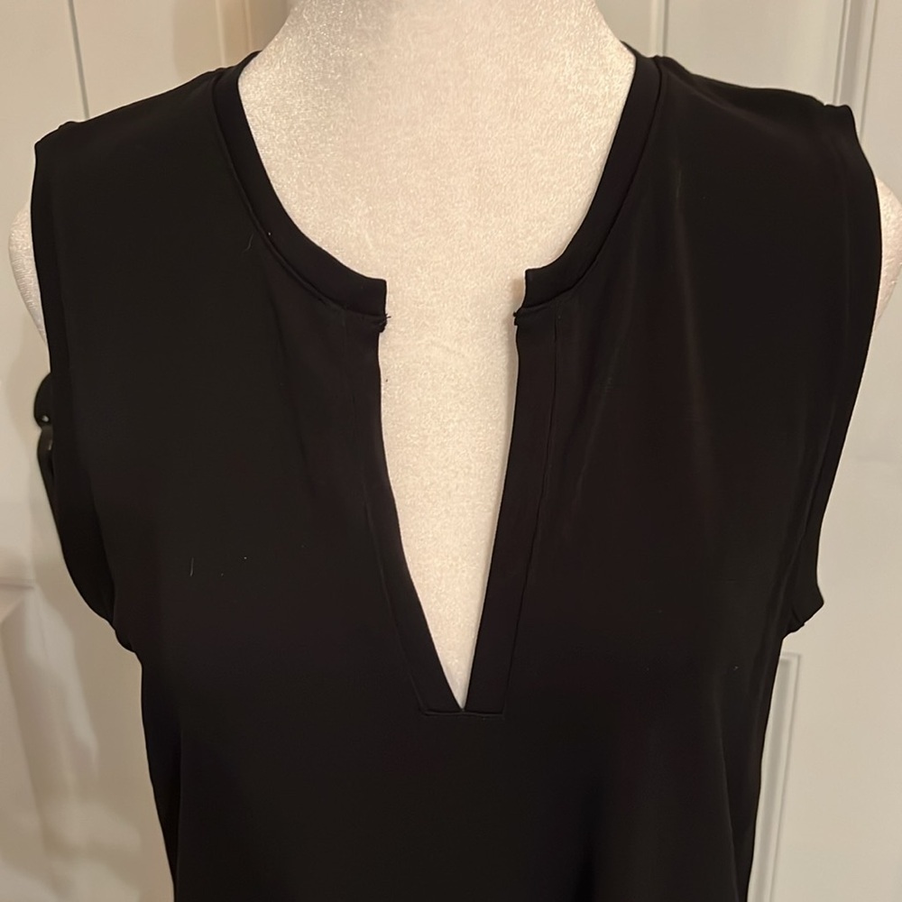 JOSEPHINE CHAUS Women’s Black Large Plunge Neck Sleeveless Mini Dress. - Picture 2 of 9